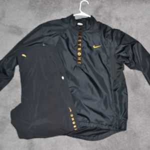 Nike Livestrong Sweatsuit Size XL